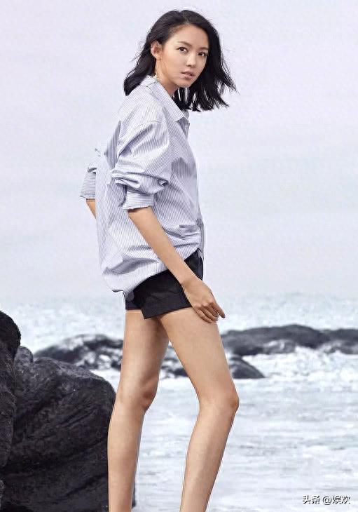 柳岩和殷桃对比照片,柳岩与殷桃是同一个人吗