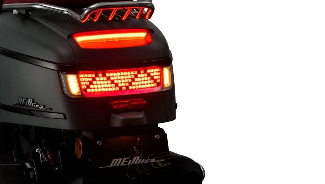 株洲南方150踏板价格,株洲南方复古踏板摩托报价