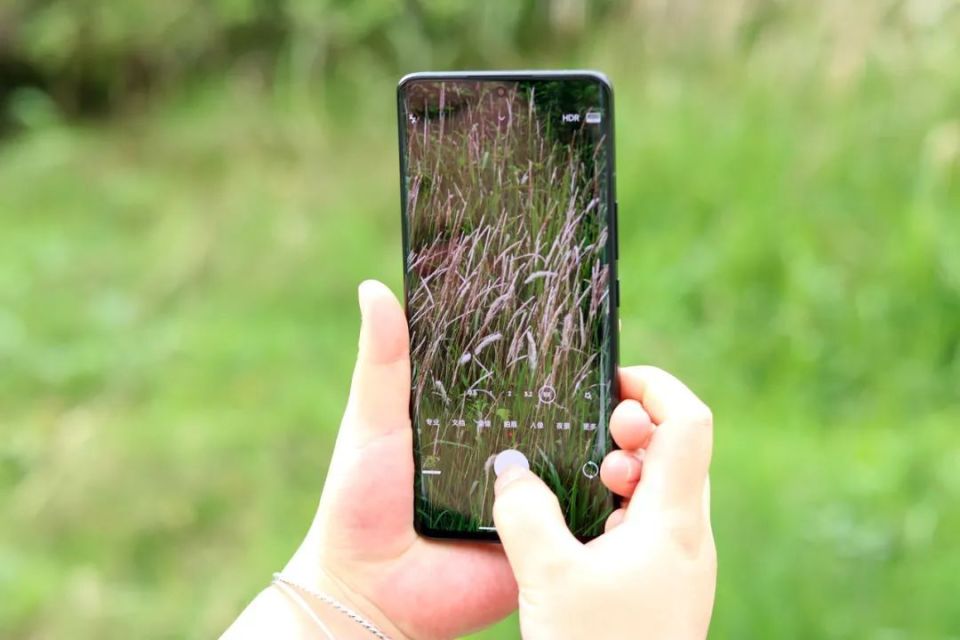 小米13ultra16+512拍照实测,2k直屏ip68防水144hz