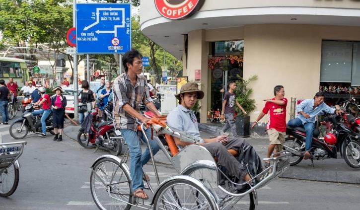 失去中国市场悔不当初！代工厂裁员不是尽头，耐克疯狂打折去库存