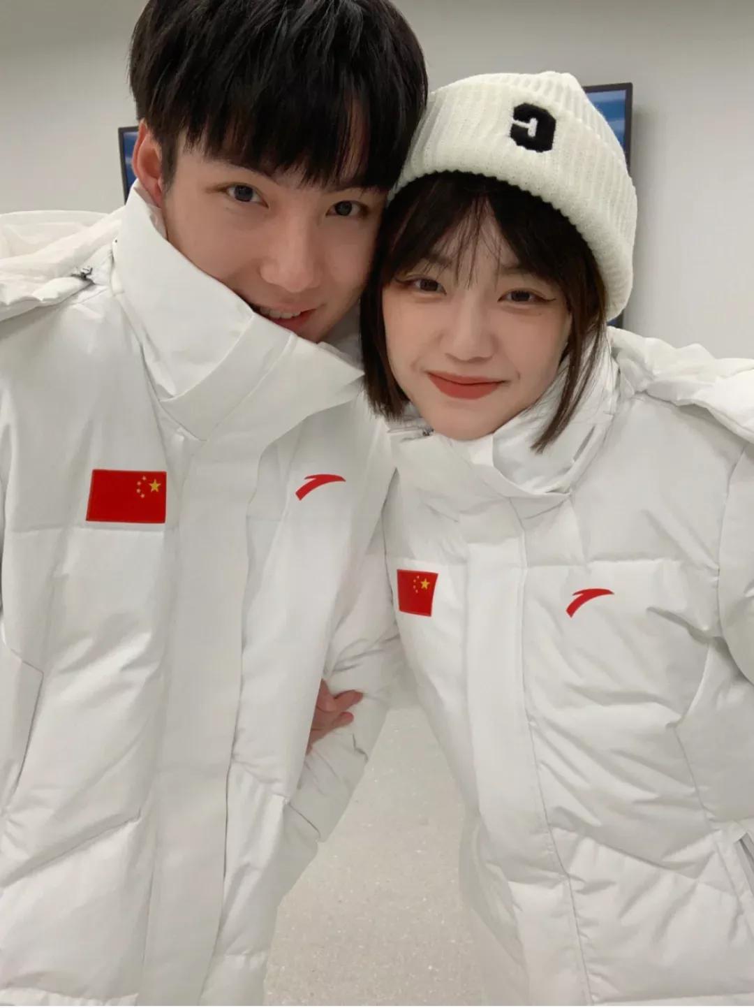 安踏奥运冠军鞋新款,安踏奥运冠军系列测评