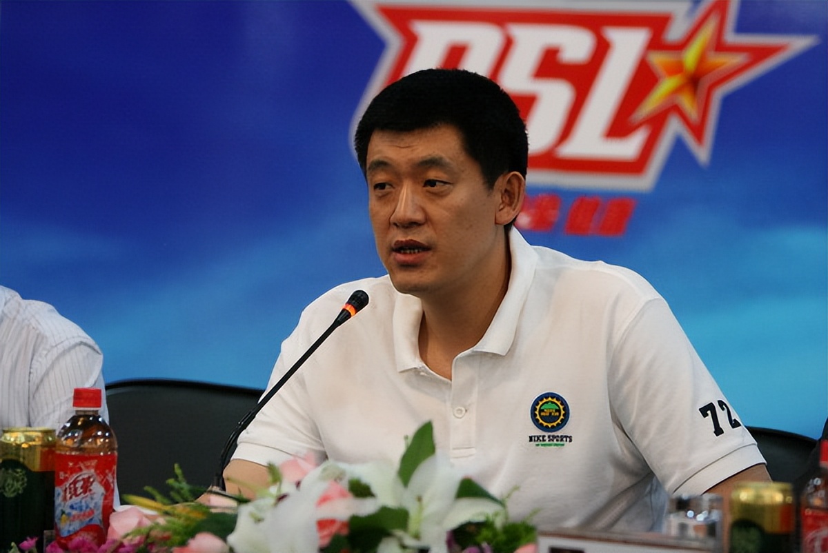 中国男篮历史最佳一阵小前锋孙军,孙军和朱芳雨谁厉害