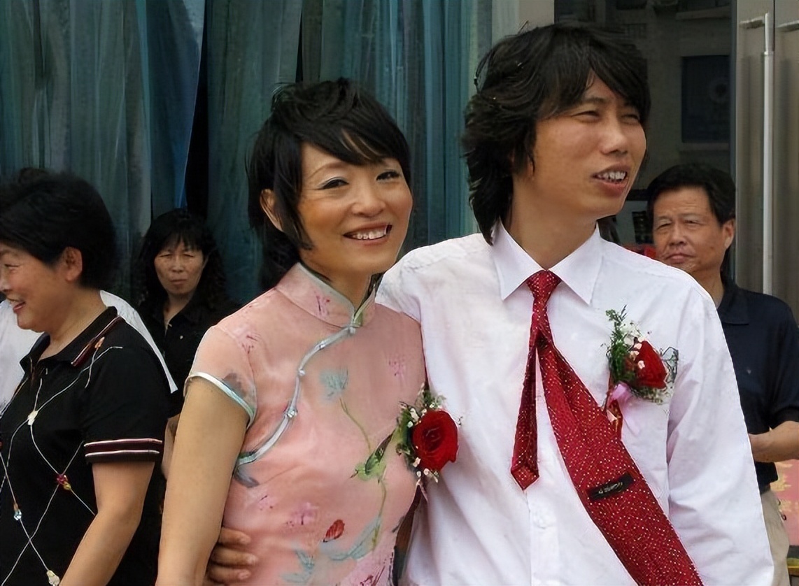 抑郁症跳楼致死的明星,8位因跳楼身亡去世的明星