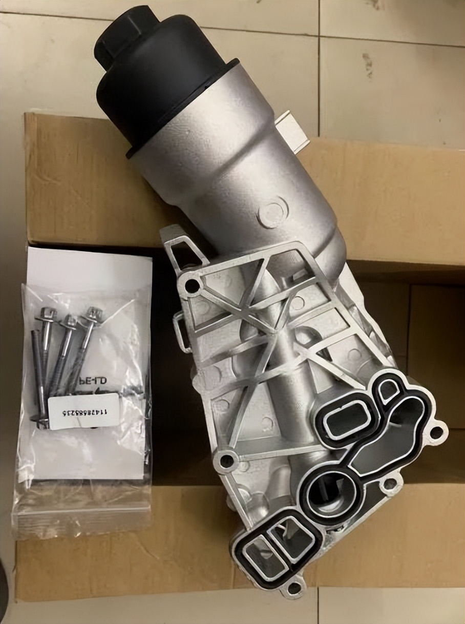 宝马车显示机油压力值,宝马五系机油压力过低怎么回事