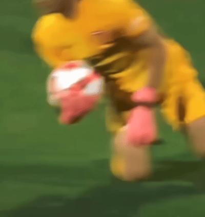 撞脸李现同时撞脸韩星,撞脸明星网红李现