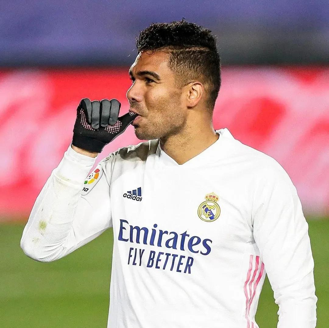 足坛姓氏排名前十,足坛姓王阵容