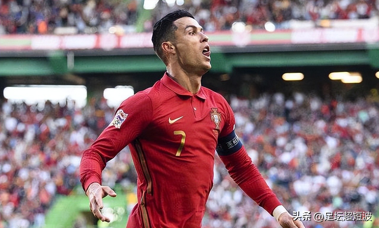 chatgpt世界最佳阵容,ChatGPT足坛历史最佳阵容