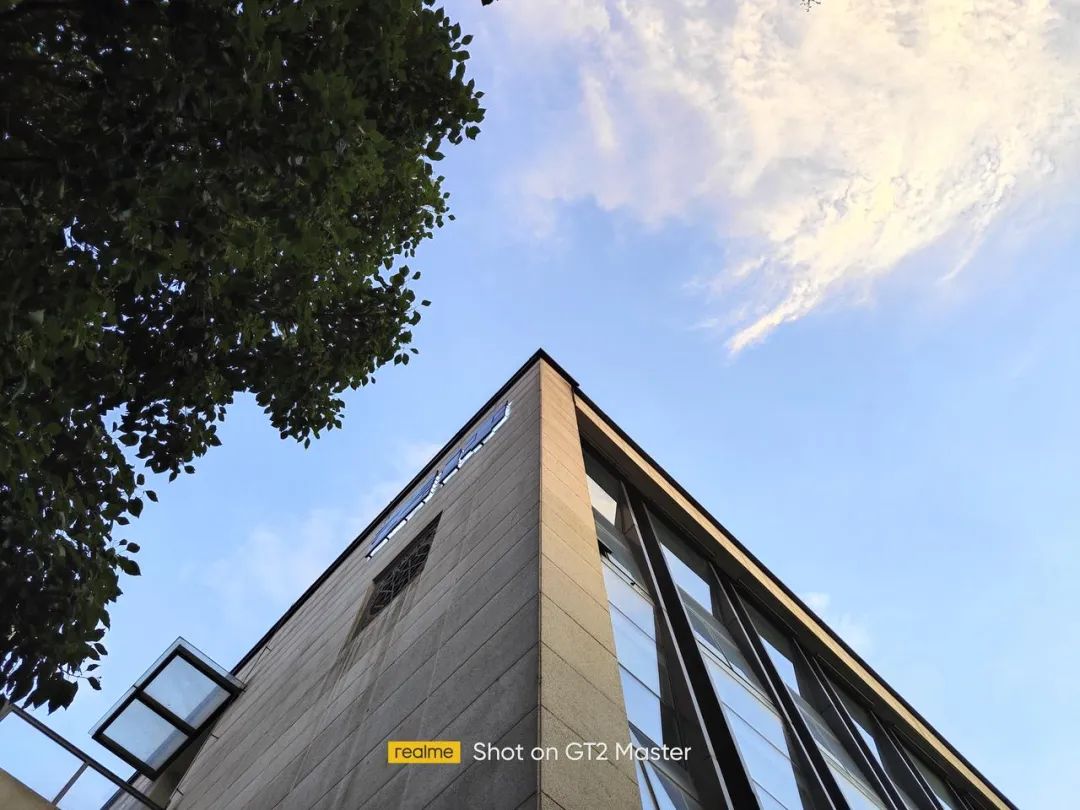 realme旗舰新机曝光,realme现在最值得买的手机