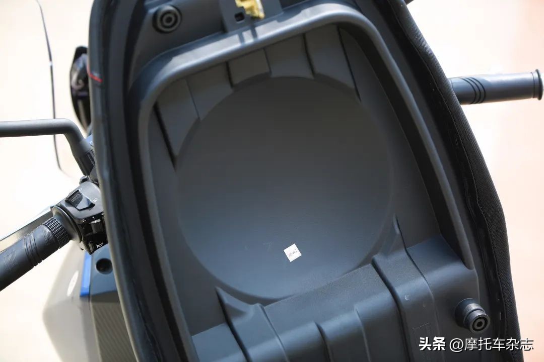 舒适轻松又有劲儿试驾三阳joymax,三阳joymaxz这车怎么样