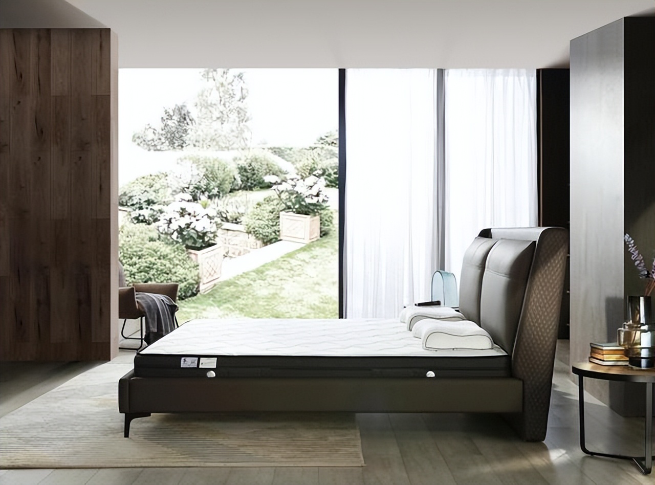 思丽德赛和舒达床垫哪个好,思丽德赛和舒达哪个好