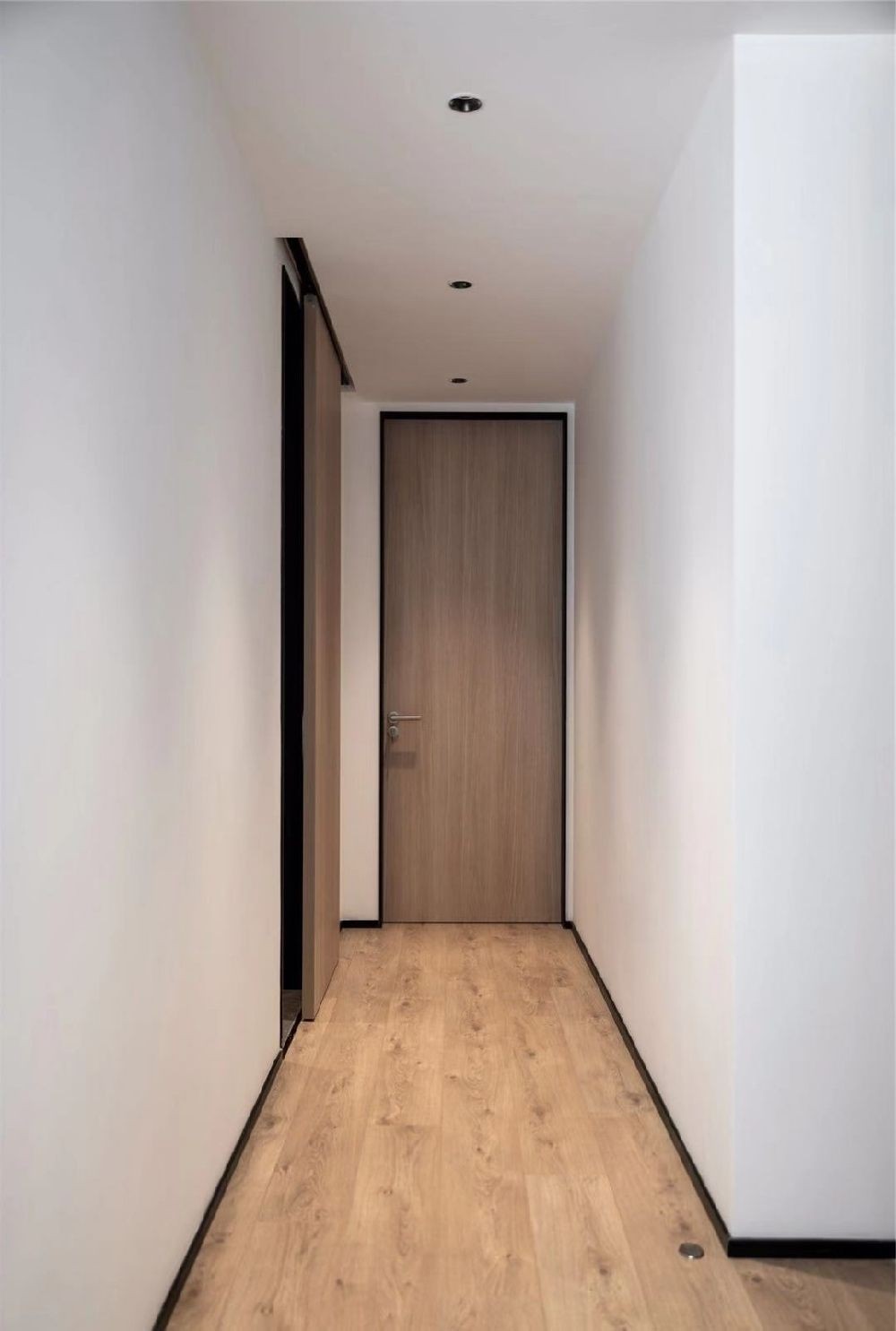 踢脚线如何选择比较实用,踢脚线怎么选才不会被坑