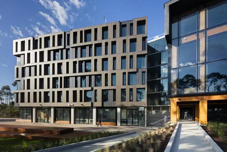 澳洲留学一年费用大概要多少钱,官方澳洲八大留学一年多少钱