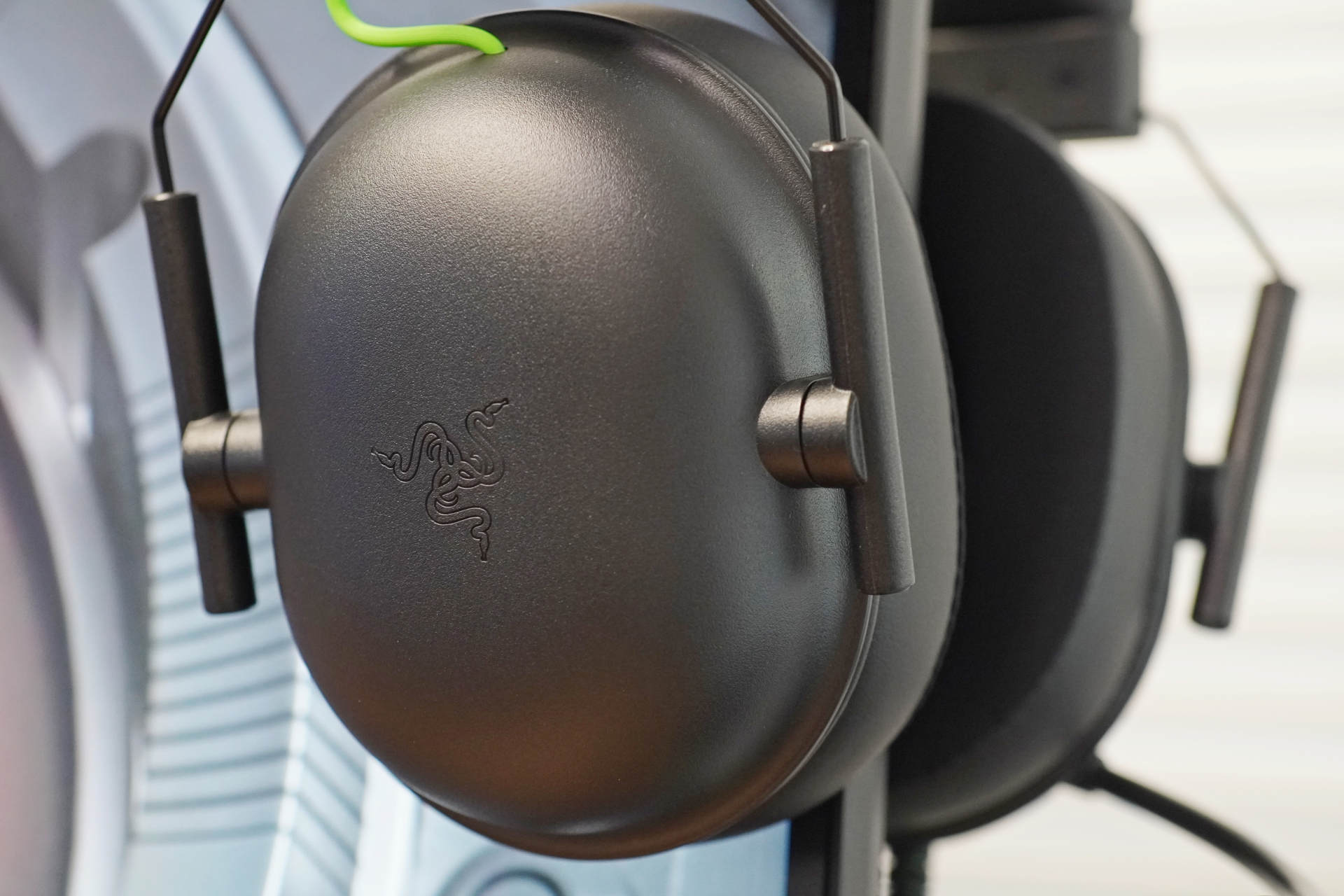 雷蛇旋风黑鲨v2耳麦配件,雷蛇旋风黑鲨v2x使用说明