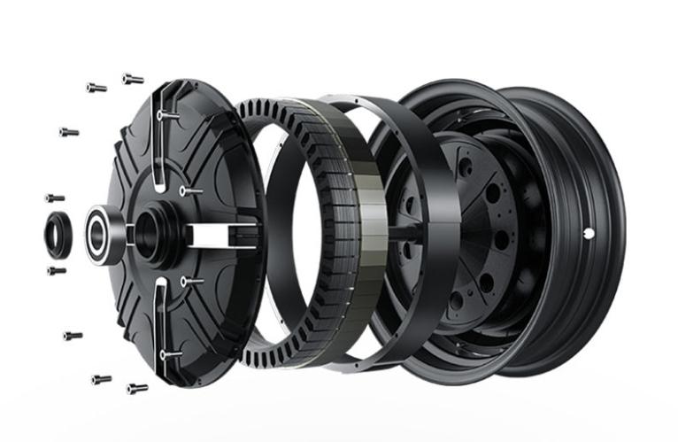 价格1万多，续航400里，可上保险，这2款四轮车实用又能用得放心