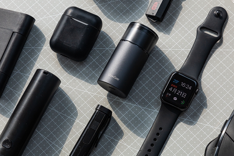 潮男分享EDC：放包里也能彰显品味，这款高颜值剃须刀值得入手