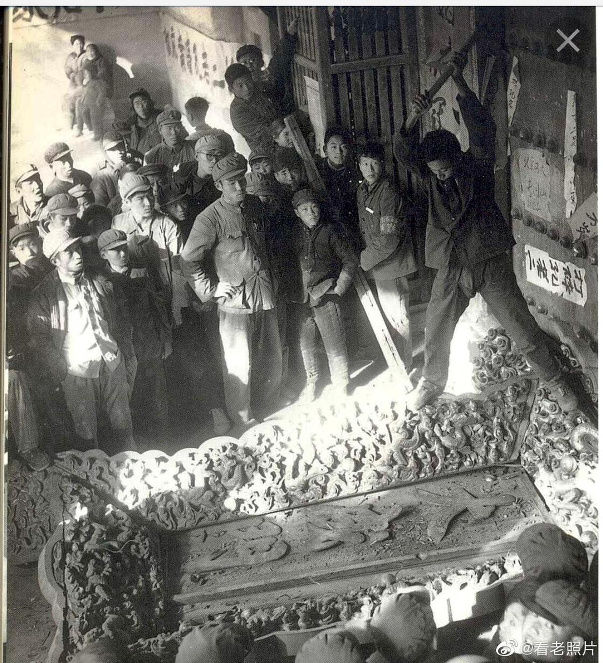 鏃ュ啗鍏借褰╄壊鐓х墖,渚靛崕鏃ュ啗鍏借缁濈増鐓х墖