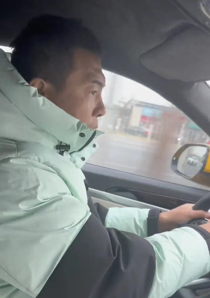 前国脚误服开塞露后入院，网友：不愧是中国男足！