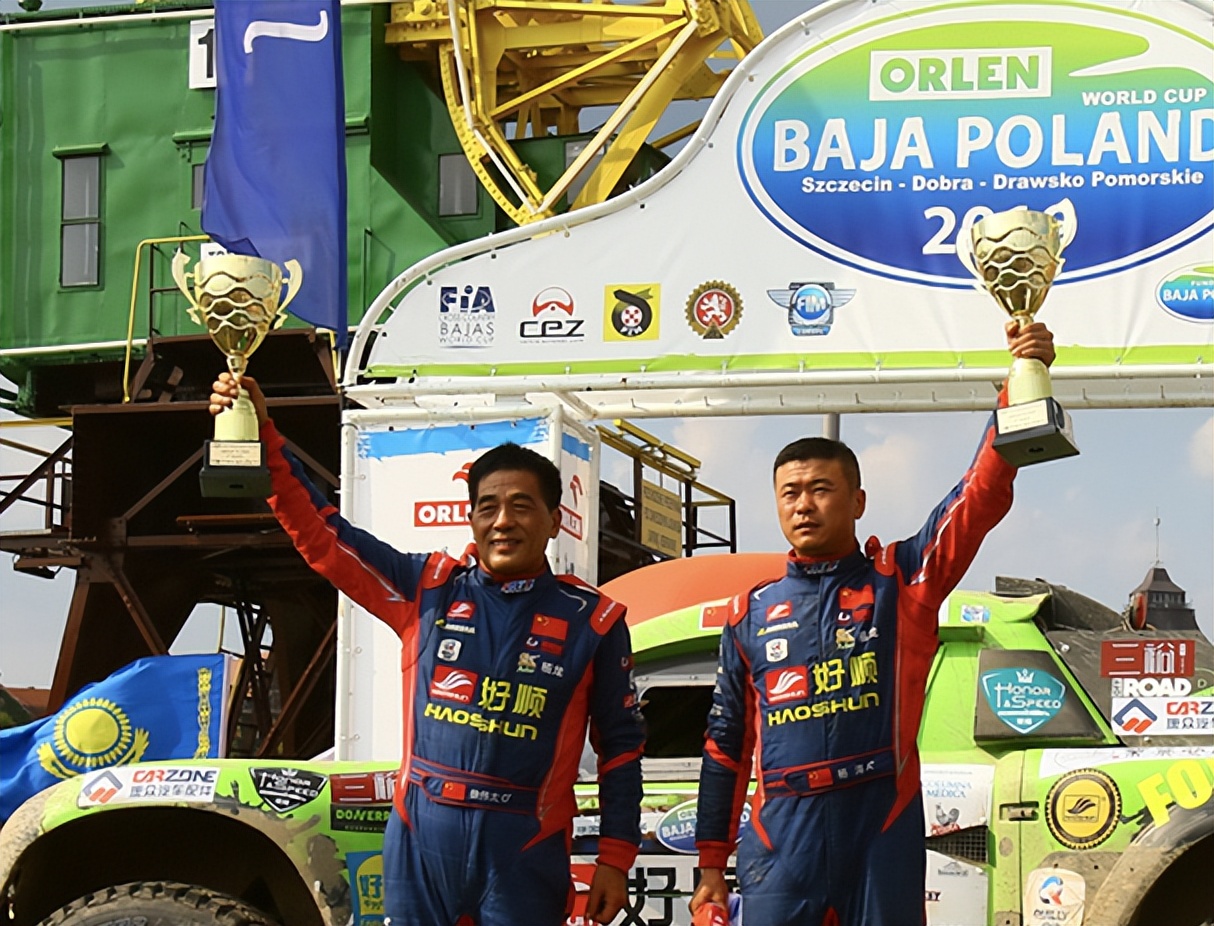 夏天车内快速降温的正确使用方法,车内高温快速降温小妙招