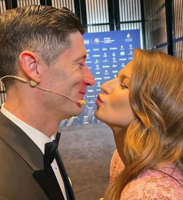 各国太太团身材,世界杯太太团惊艳全场颜值排名