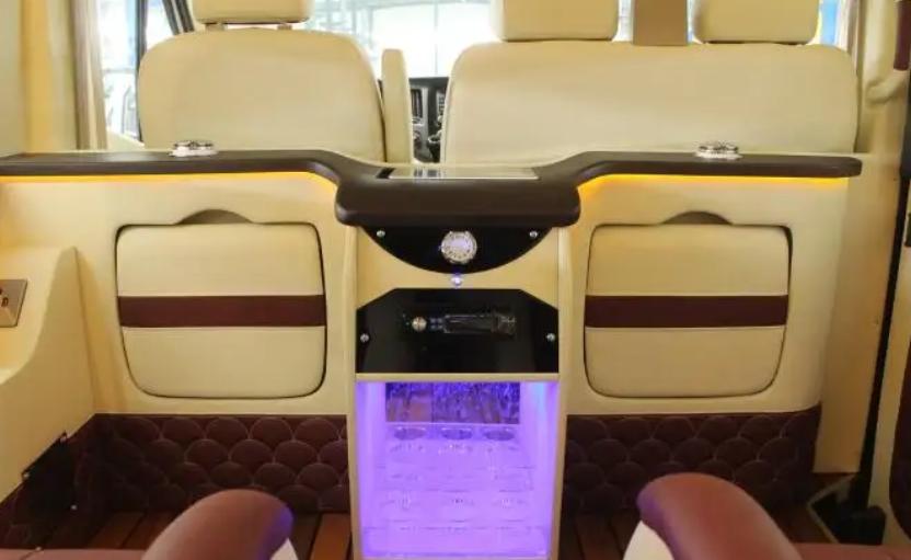 劳斯莱斯隐藏的秘密,青岛劳斯莱斯山寨版婚车