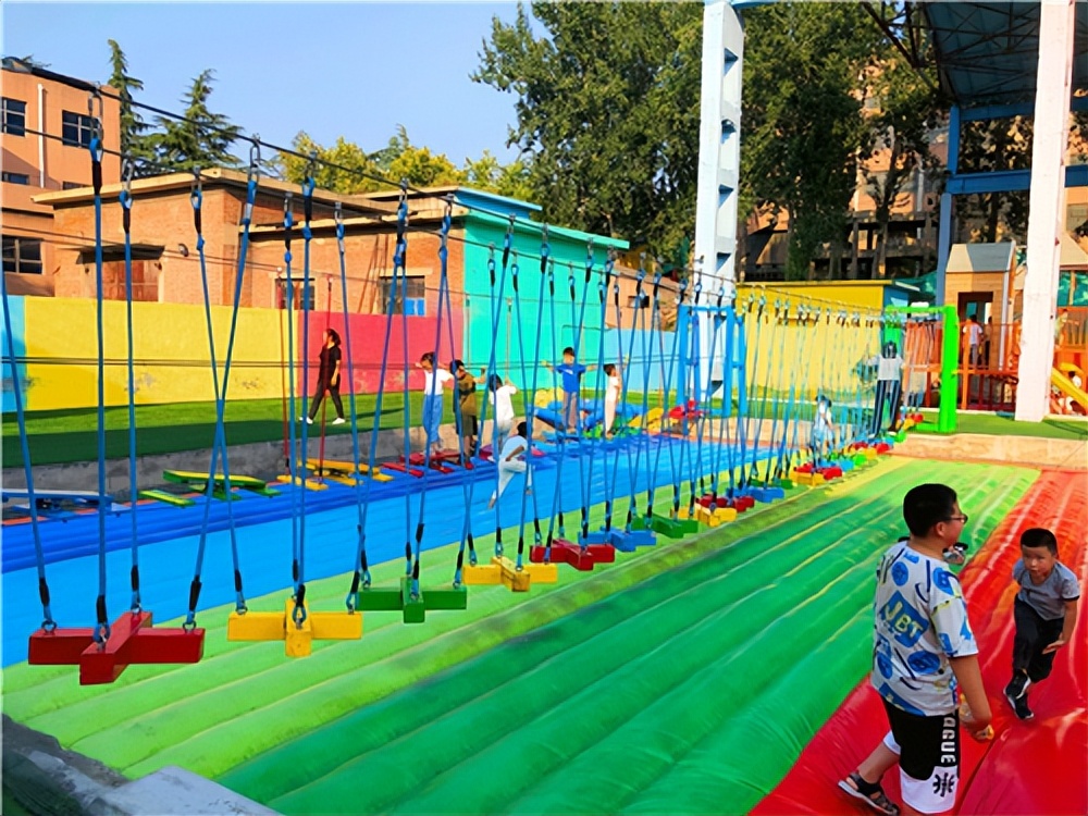 丛林穿越设备多少钱,无动力丛林游乐设备