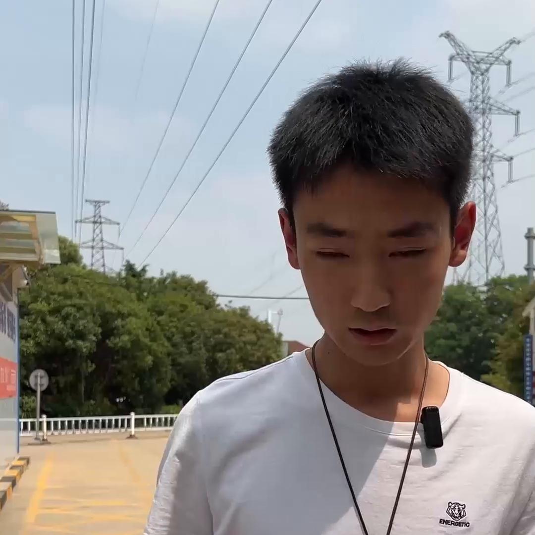 摩托车过户是连车牌一起过户吗,二手摩托车过户后保险怎么过户