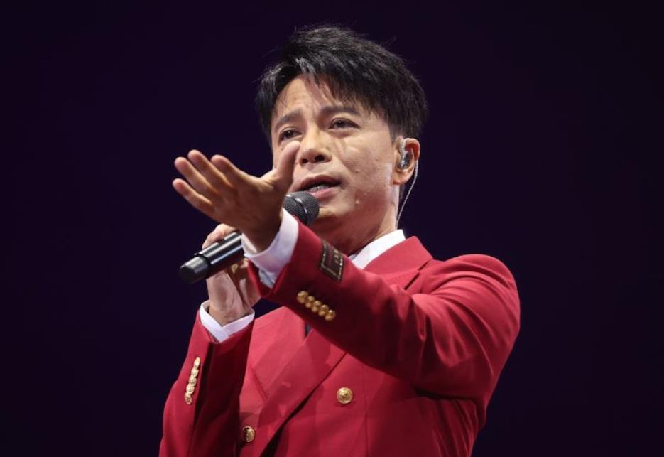 不扶李玟不发声，被骂人品差的李克勤，来内地赚钱的原因很心酸