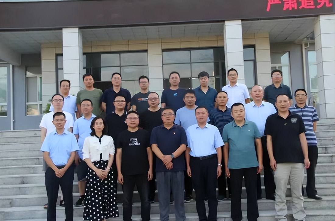 鎯呯郴鏁欒偛鎵惰传鍔╁姏鑴辫传鏀诲潥,鑱婂煄鏀彺褰按鏁欒偛