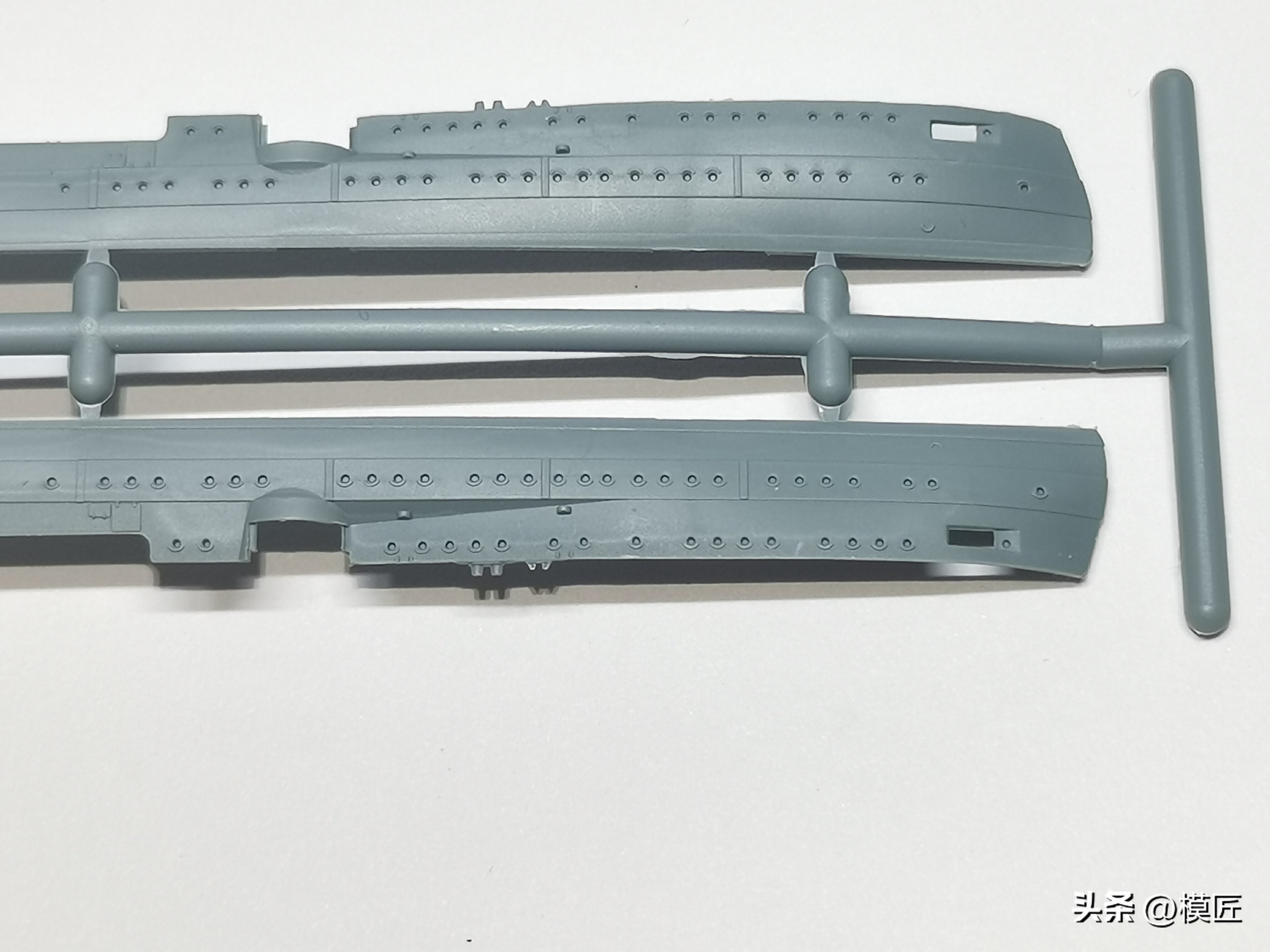 鹰翔1:700战列舰,一战德国埃姆登号轻巡洋舰