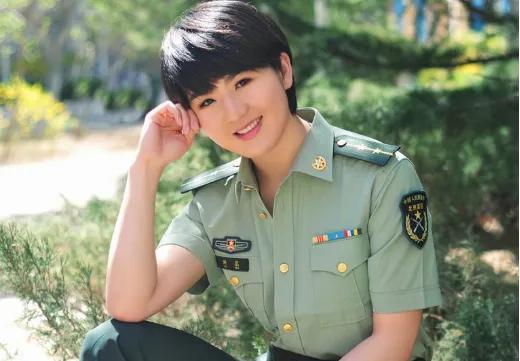 30年军龄正团转业还是退休,22年军龄正营转业拿多少钱