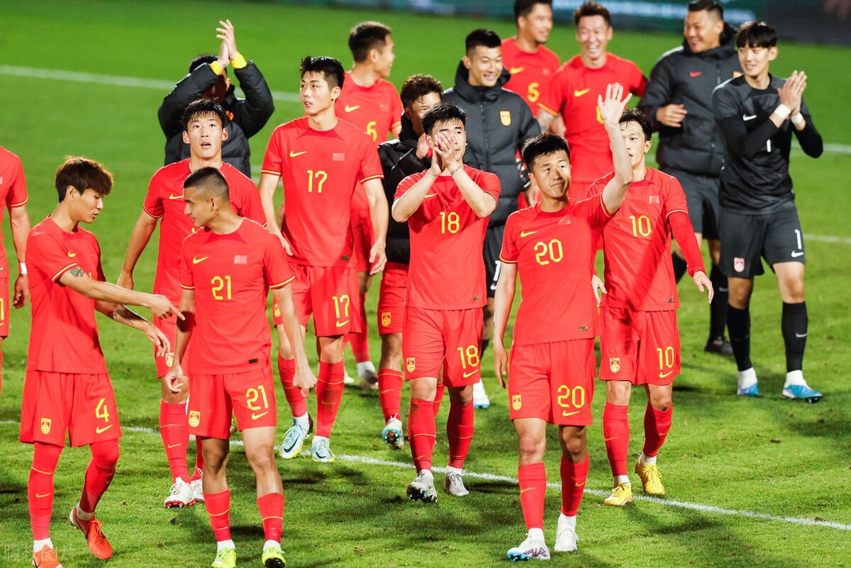 国足亚洲杯小组赛遭淘汰,扬科维奇谈国足亚洲杯首战