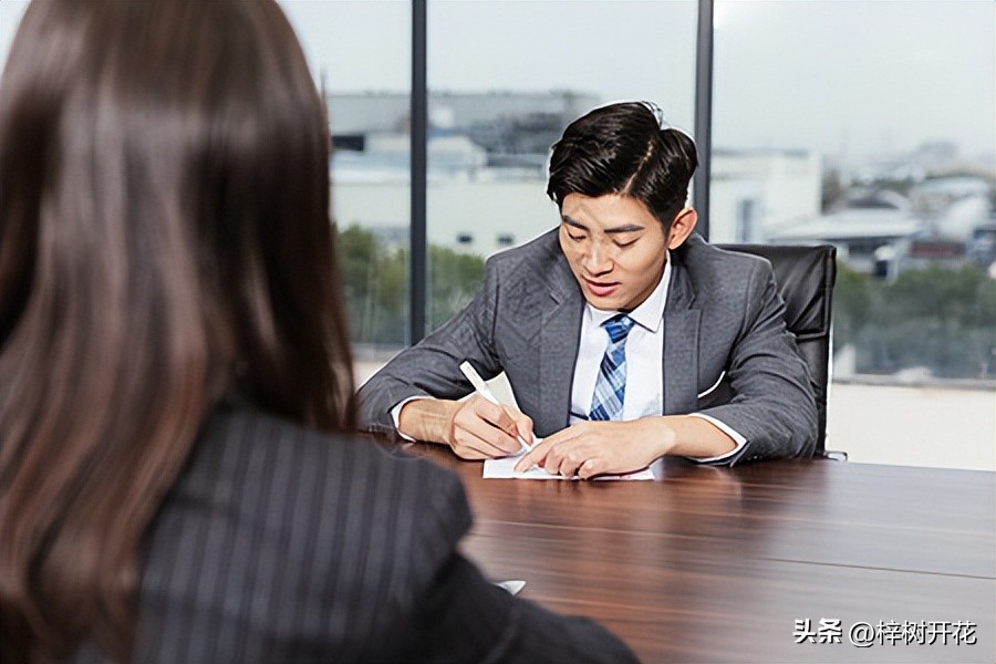 求职面试篇面试官都会问哪些问题,面试提问面试官的问题及答案