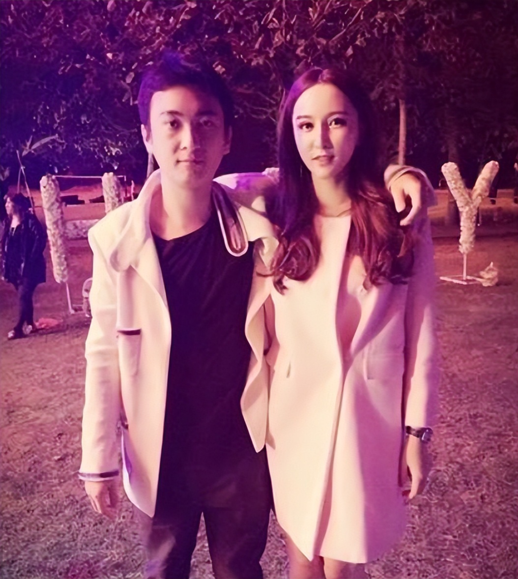 从“纯情少年”到“浪荡公子”，王思聪到底经历了什么？