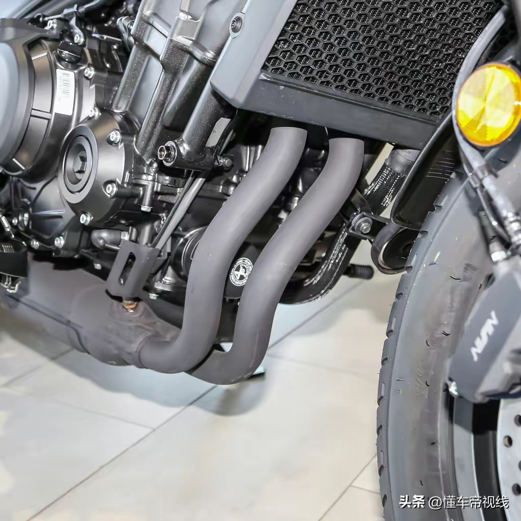 cm500和川崎小火神哪个可靠性更好,川崎小火神650和本田cm500哪个好