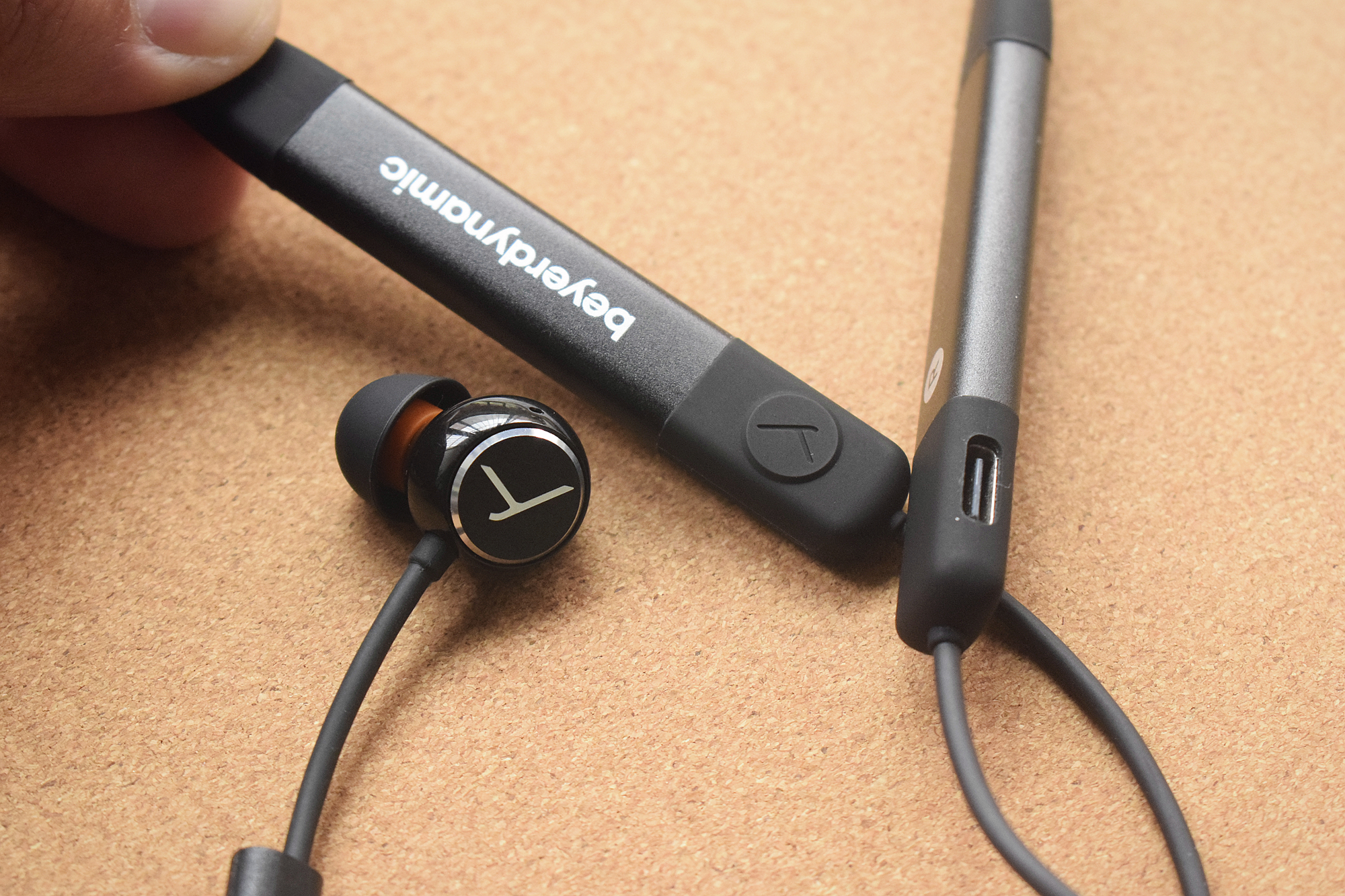 拜亚bluebyrd2评测,拜亚bluebyrd2代降噪