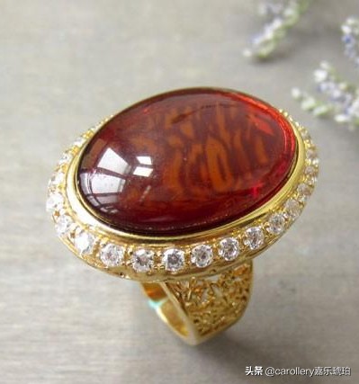 100块一克琥珀贵么,千万年的琥珀多少钱