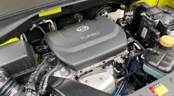 小钢炮五菱星驰2023落地价格,五菱星驰小钢炮2023款点评