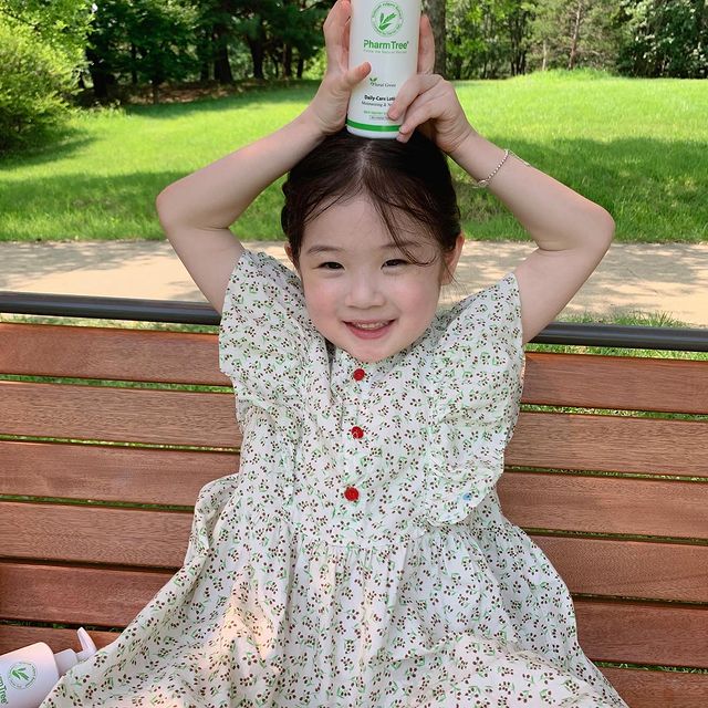 最近超火的可爱小女孩表情包,小女孩可爱萌表情包