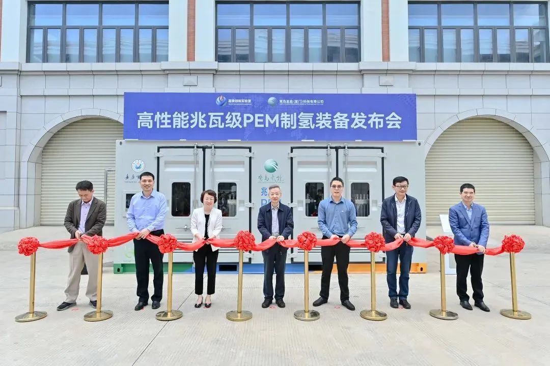 有组织的科研要体现在成果转化上,切实以更高标准推动科研工作