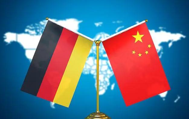 台湾充当“垃圾桶”？立陶宛朗姆酒被大陆拒收后，由台当局来买单