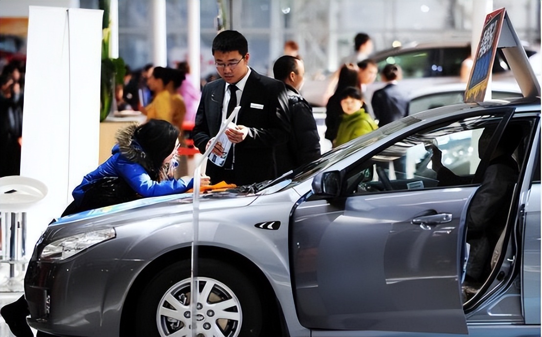 车贷买车和全款买车区别,贷款买车和全款买车的区别在哪里