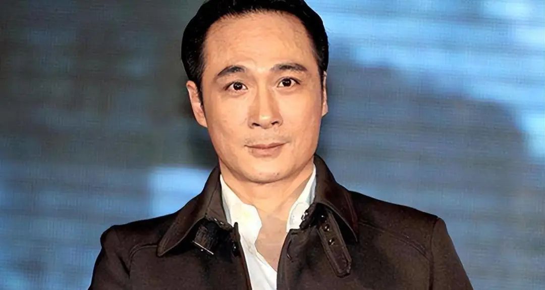 这个在台湾打败过梁朝伟的男人，竟成了香港电影圈的“牺牲品”