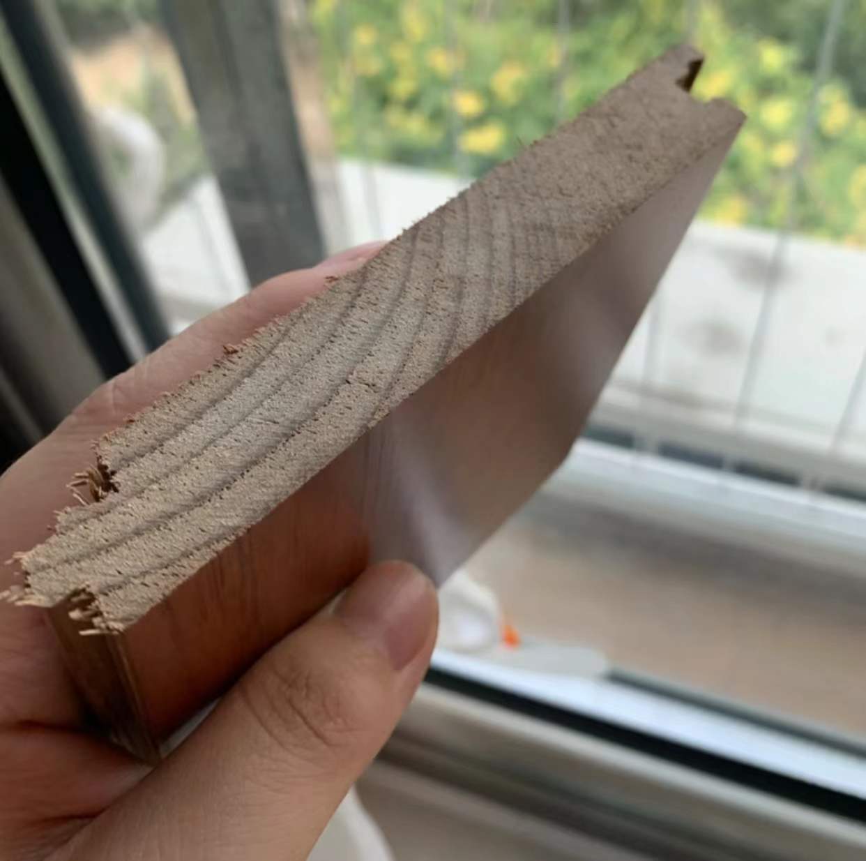 不同价位的木地板有什么区别,木地板100元一平是什么样的地板