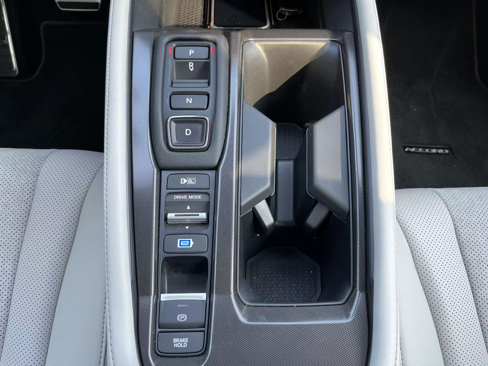 11代雅阁phev油电混动什么时候上市,2022雅阁混动运动模式