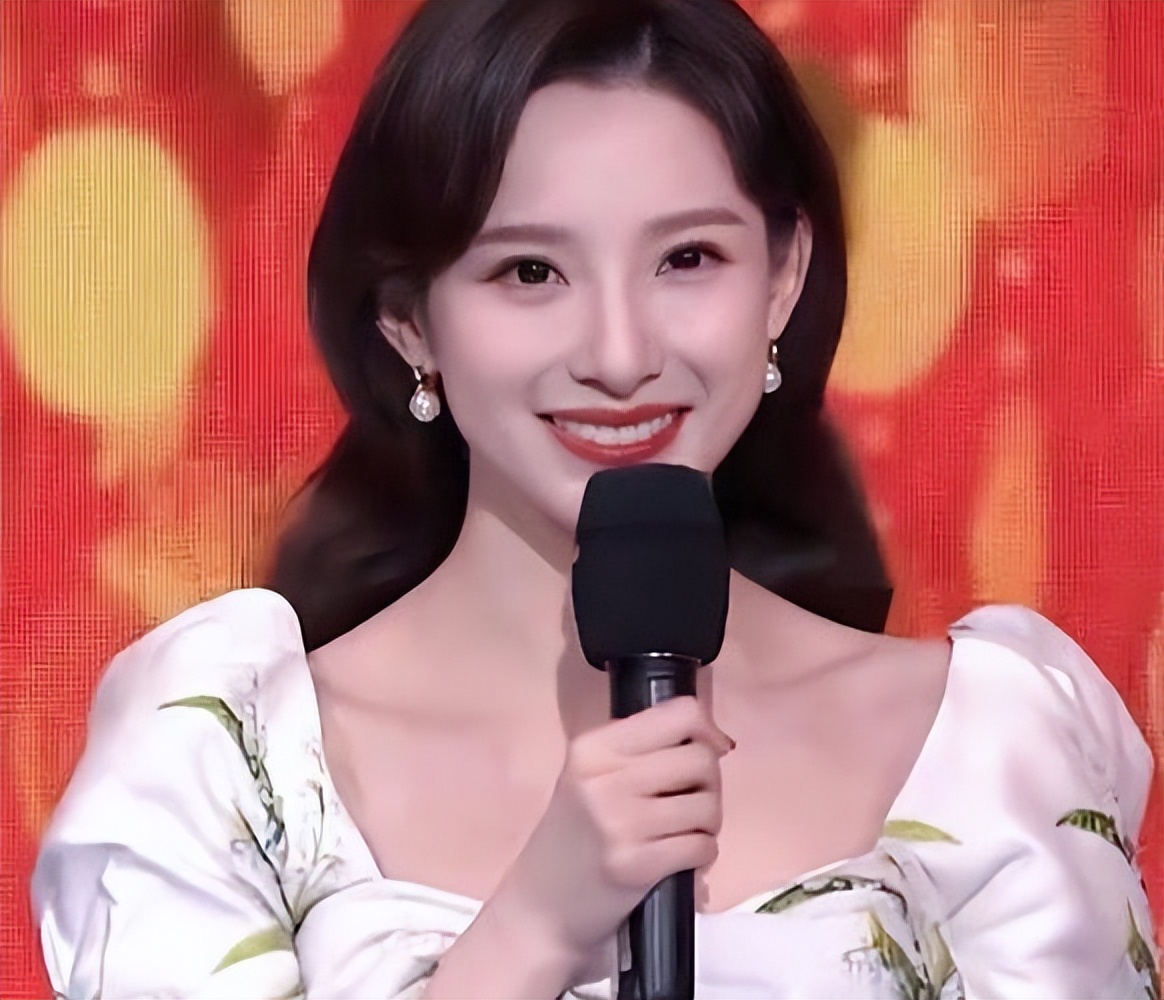 央视一姐李红现状,新上任的央视一姐
