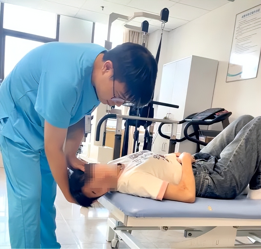 头晕目眩是耳石引起的吗,经常眩晕和耳朵有关系