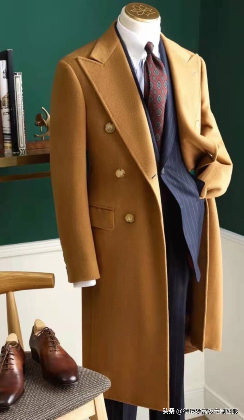 羊毛大衣的面料讲解,如何从面料上看出纯羊毛大衣