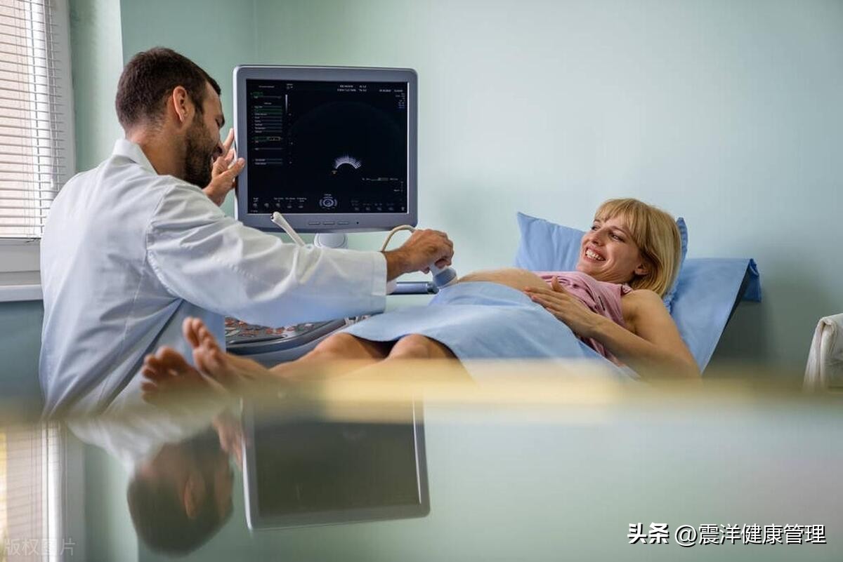 脱裤子检查有什么项目,妇科检查需要脱一只腿裤子吗