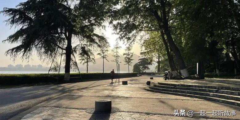 南京风土人情与自然风貌,南京的历史厚重感