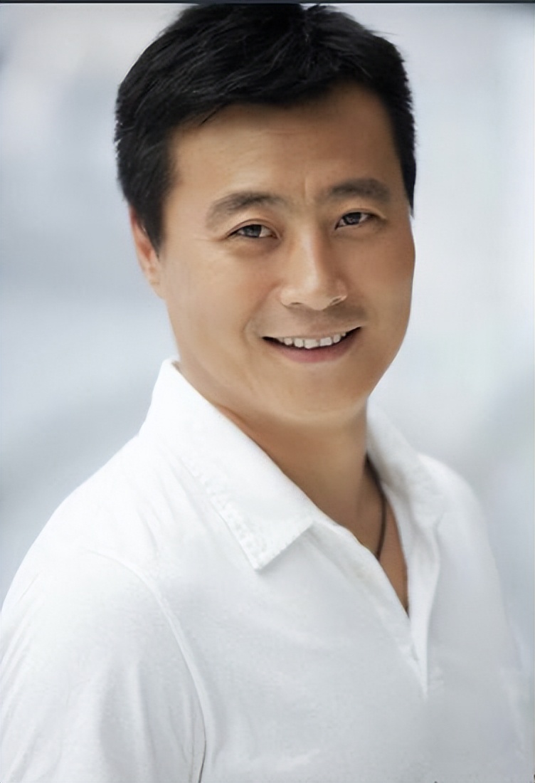 娱乐圈夫妻任程伟和黄磊,任程伟老婆黄蕾个人资料简介图文